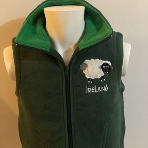 Irish kids vest size 5Y